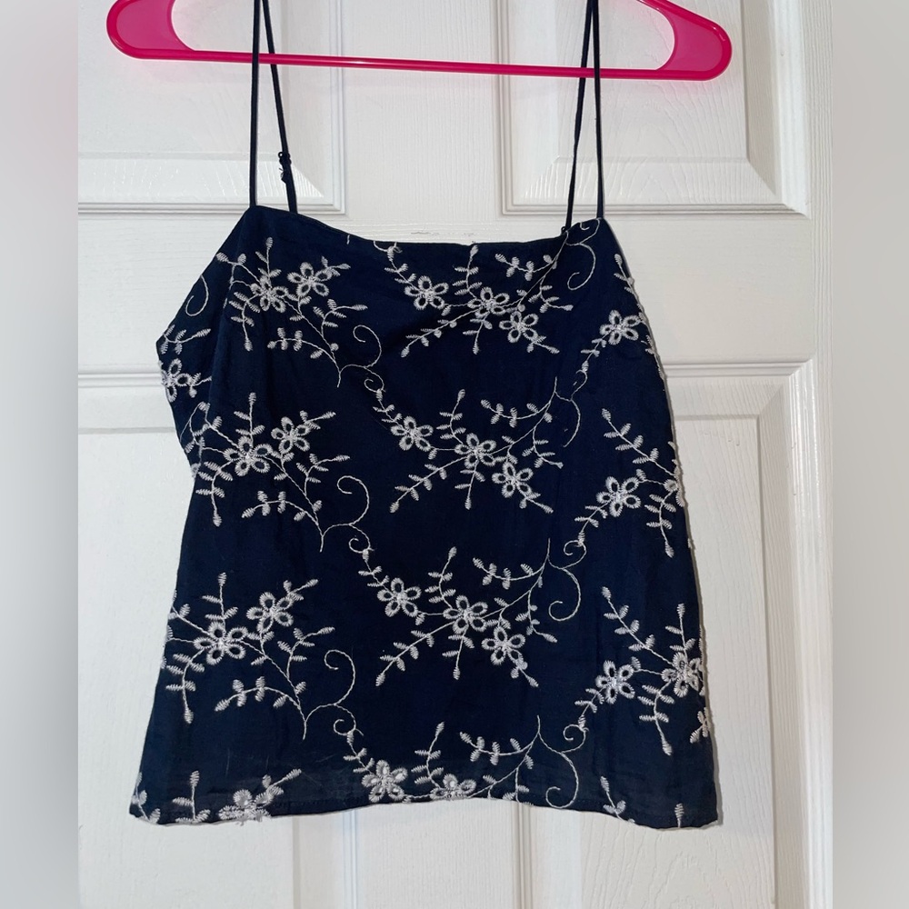 Floral embroidered crop top